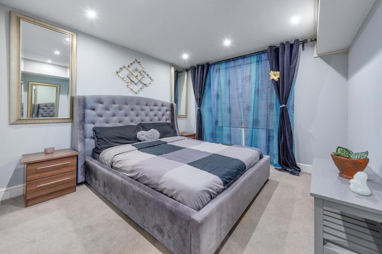 Lägenhet Elegant And Chic 2-bedroom Basement In Paddington London