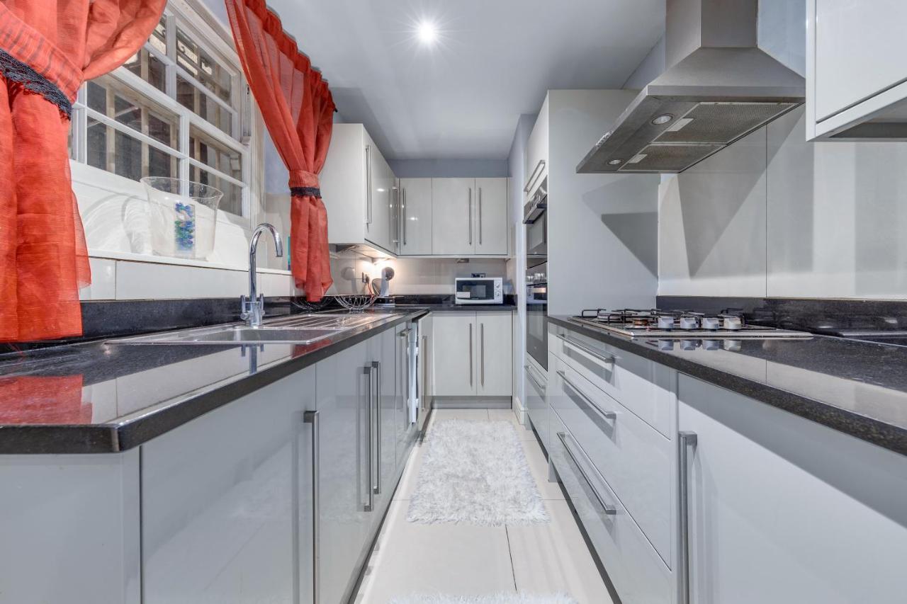 Lejlighed Elegant And Chic 2-bedroom Basement In Paddington *