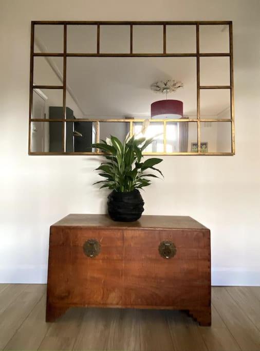 Spacious 2 Bedroom In Maida Vale Lägenhet *
