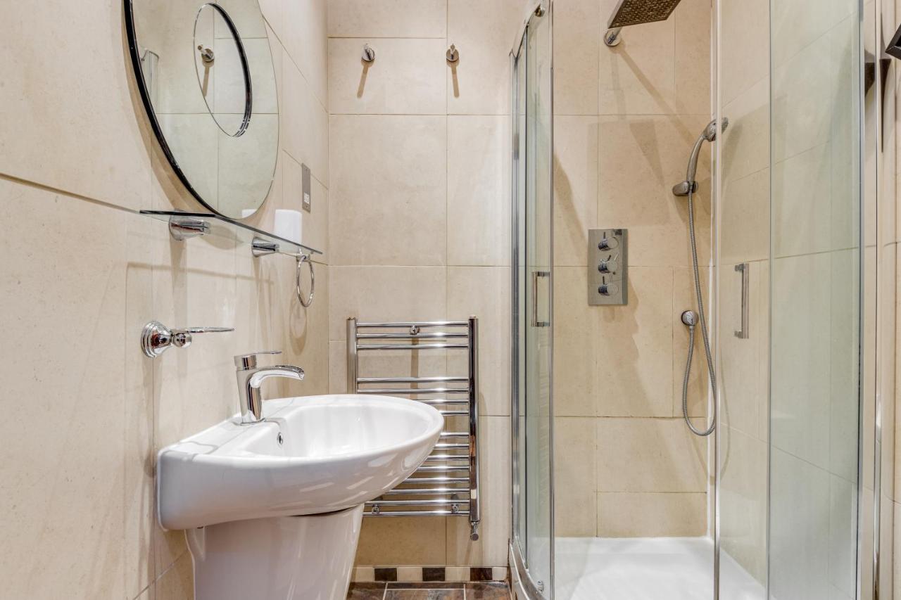 Care London-