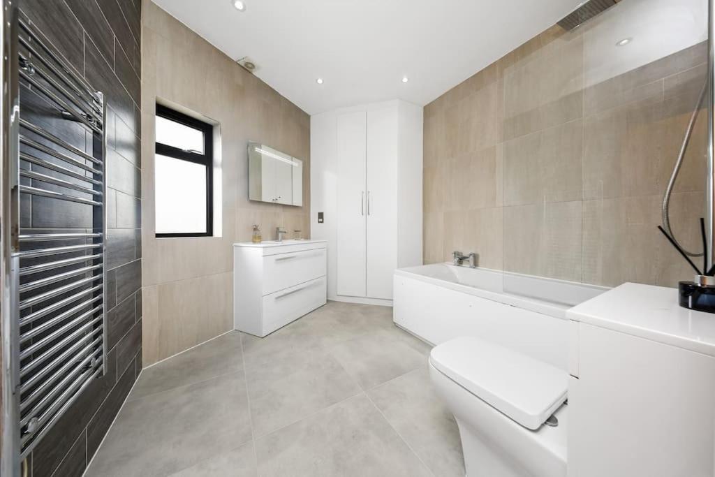 3bed Penthouse 10min To Wimbledon Tennis Courts * Londen
