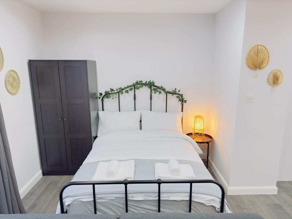 Hackney By Sleepy London