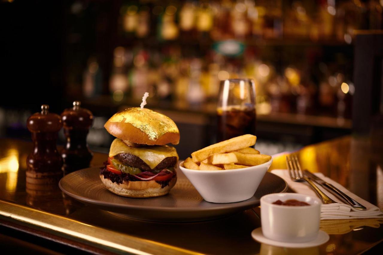 The Park Tower Knightsbridge, A Luxury Collection Hotel, Hotell London