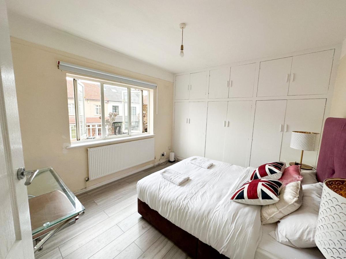 208 Clements Road Casa vacanze Londra