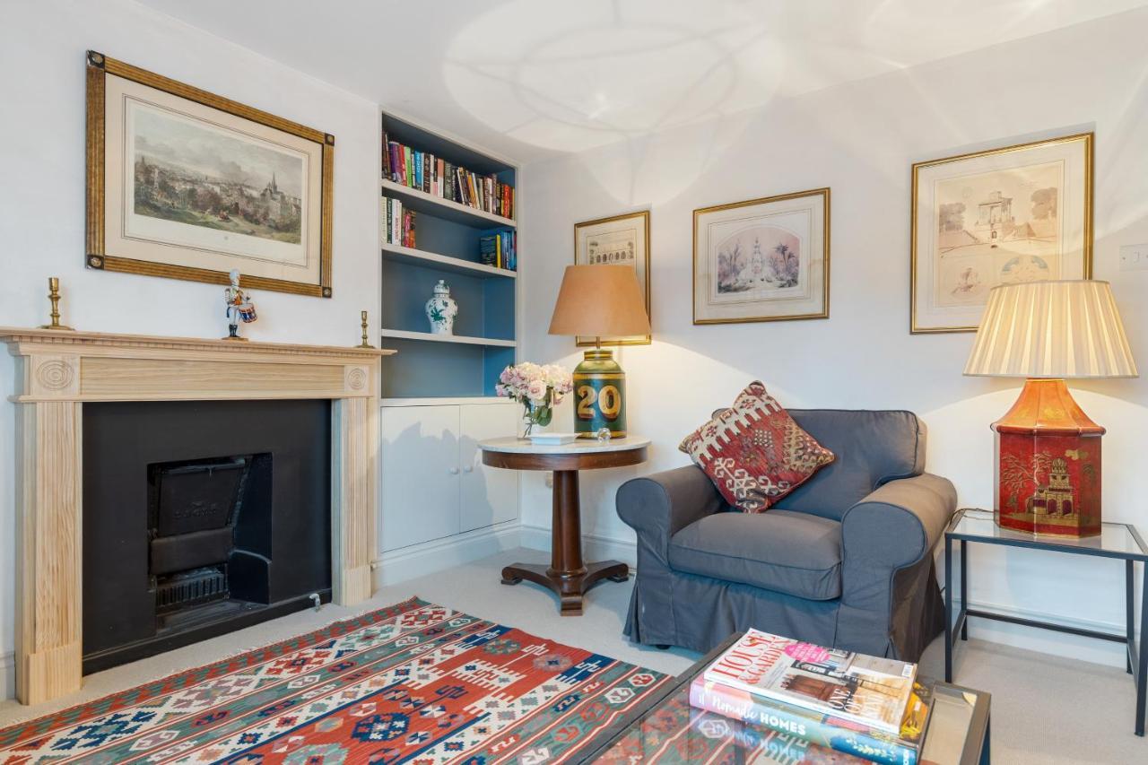 Appartement Bright & Cosy Gem ~ Battersea Park View ~ King Bed Londen