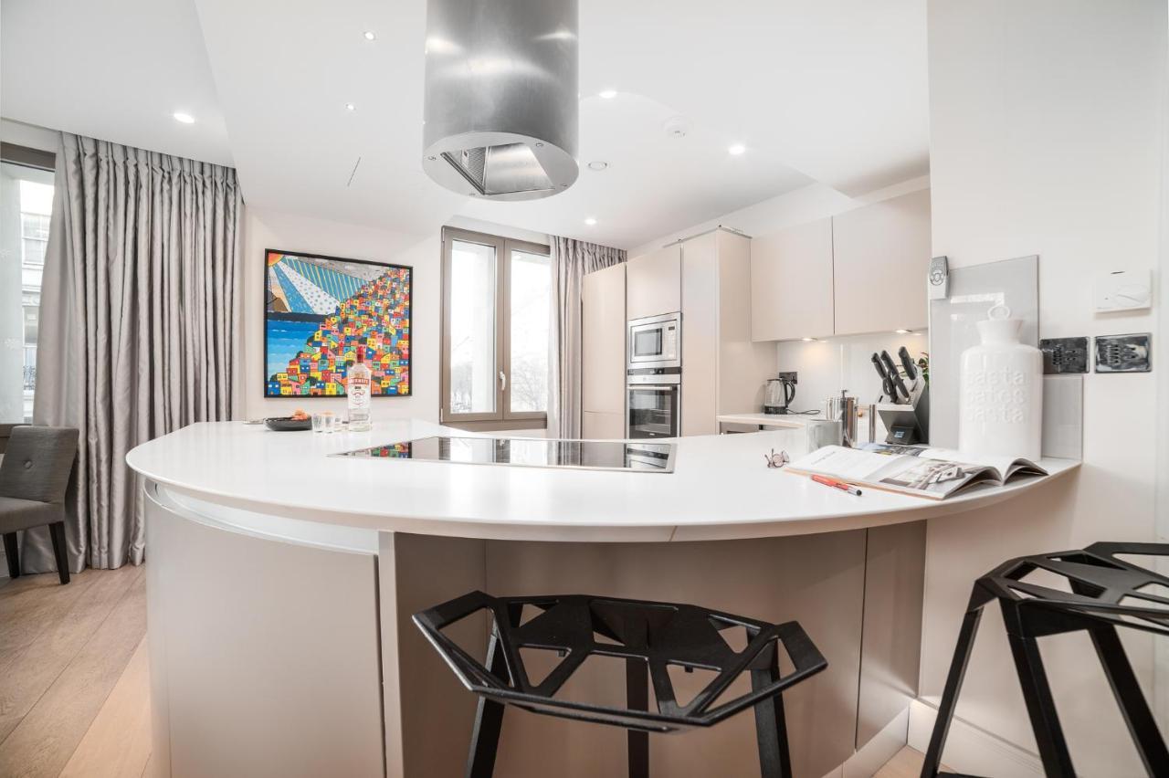 Stunning Modern Close To Hyde Park By Underthedoormat Appartement Londres