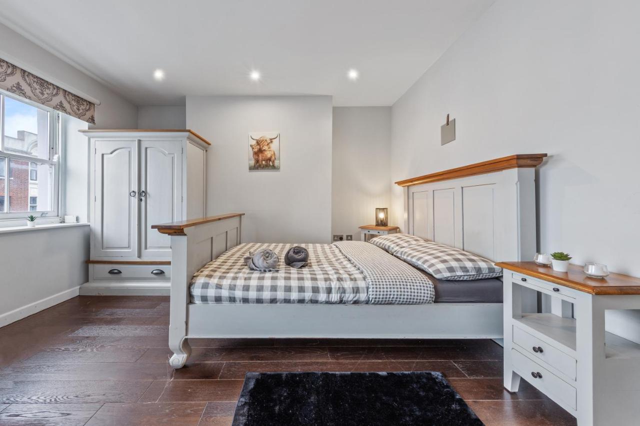 Appartamento Majestic 4 At Reganway Rw4