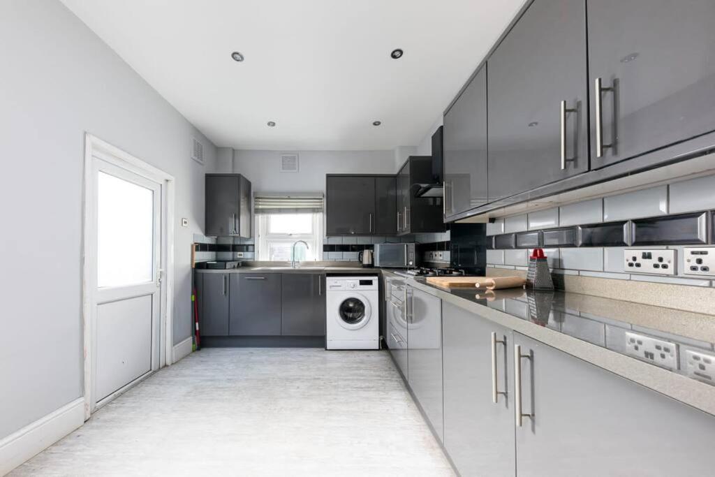 Casa vacanze Cozy 4 Bedroom In Hackney, Londra