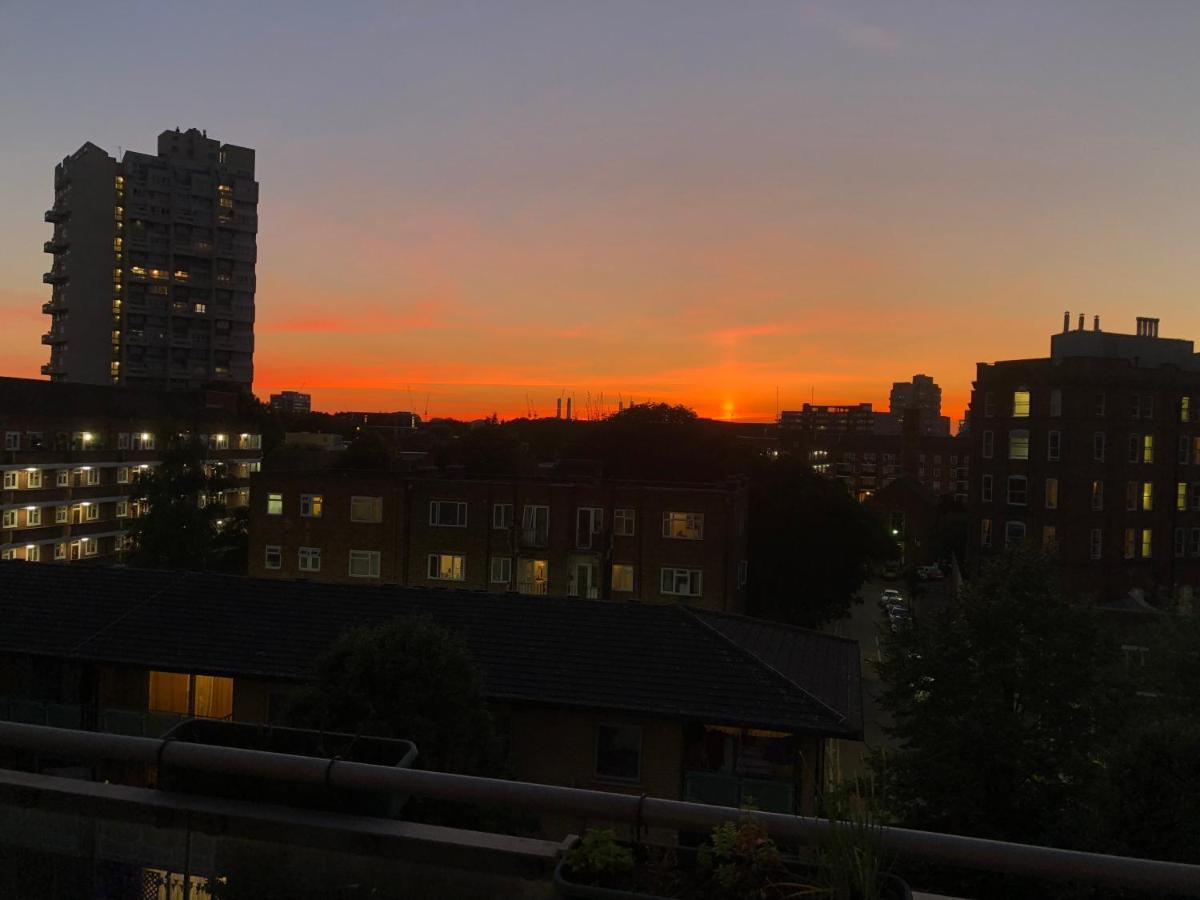 Apartment Brixton/clapham 2 Bed Flat, Large Balcony, Parking London