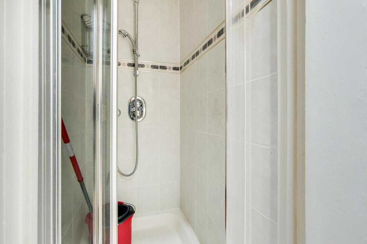 Pc Residences * London