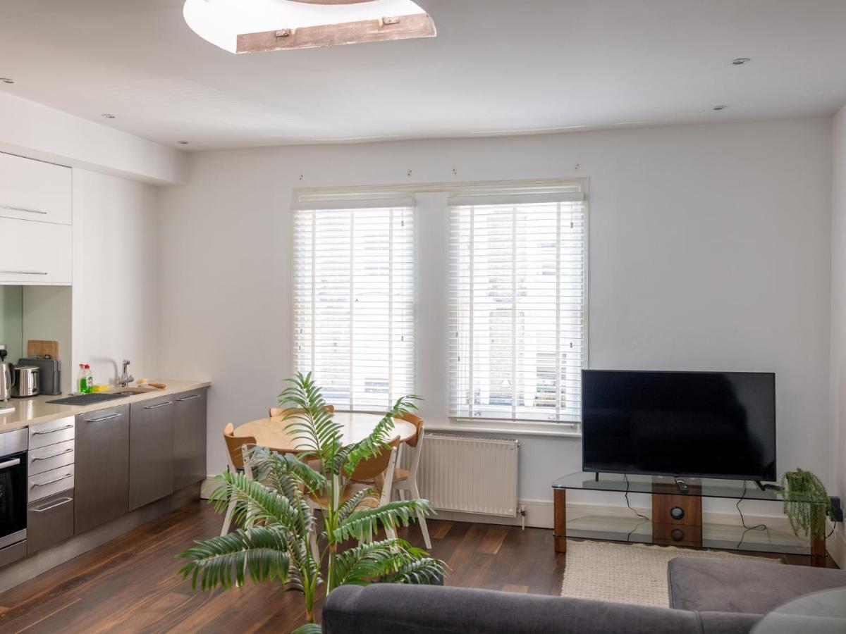 Pass The Keys - Hideaway In The Notting Hill Set Lejlighed London