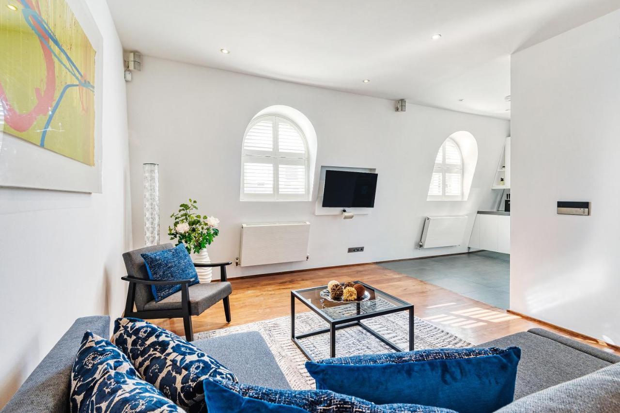 Modernized South Kensington * London
