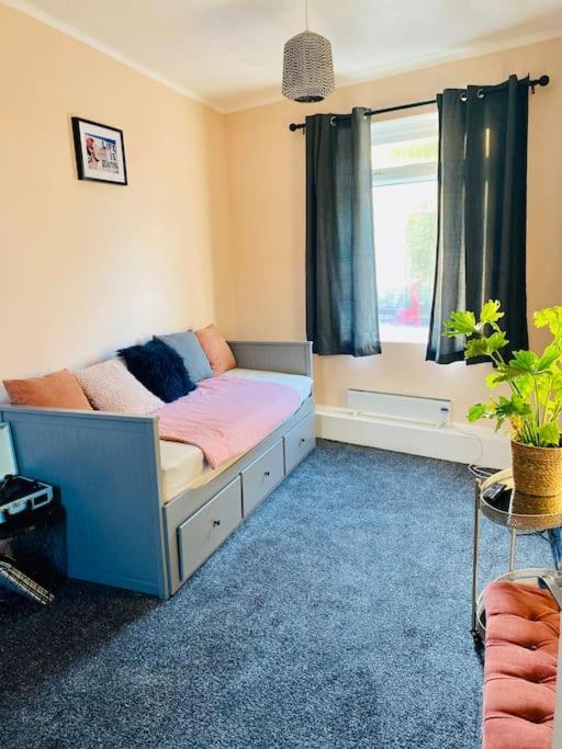 Appartement 2 Bedroom Flat On Tottenham High Rd. Londen