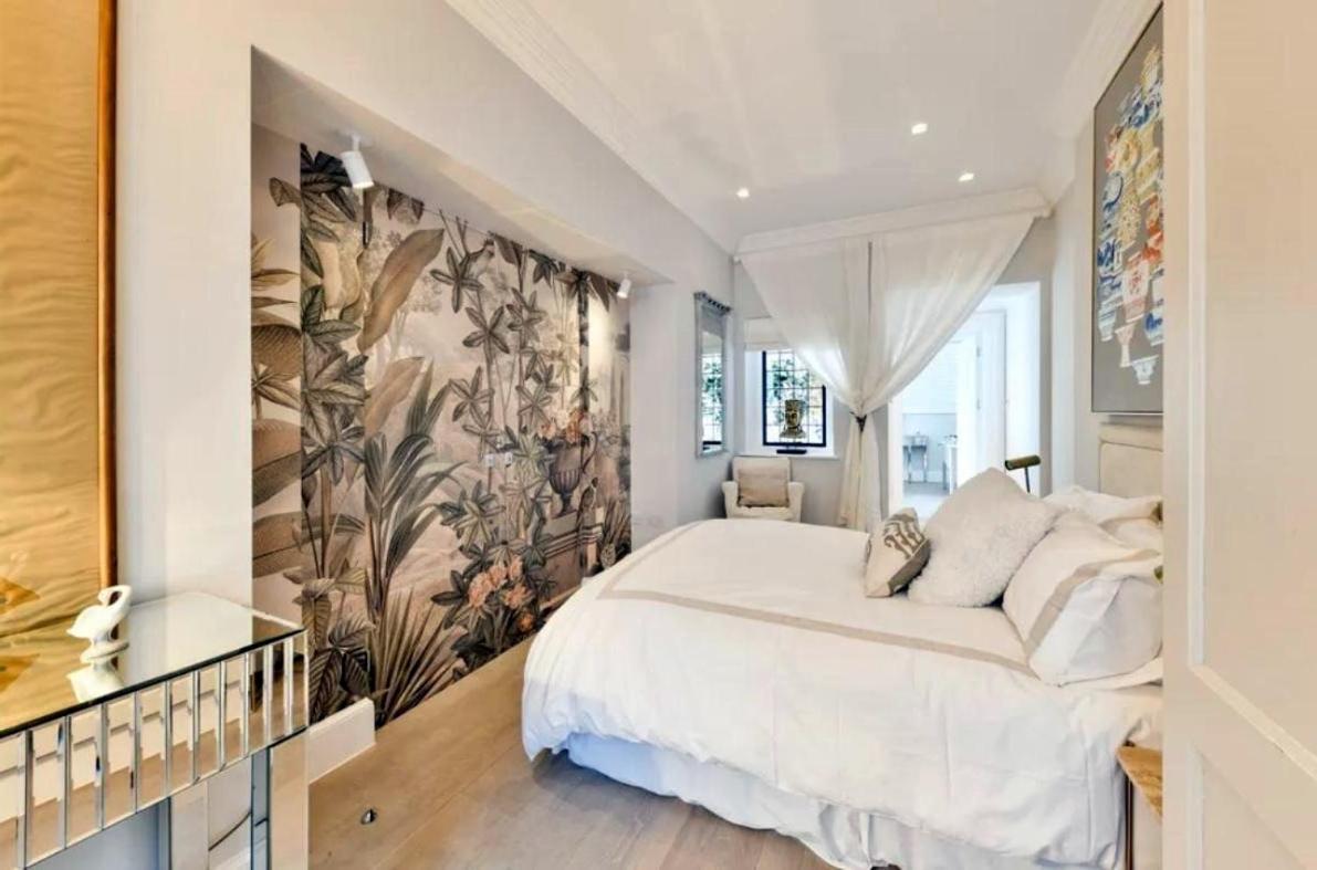 Lägenhet Very Bright Four Bedroom Flat London