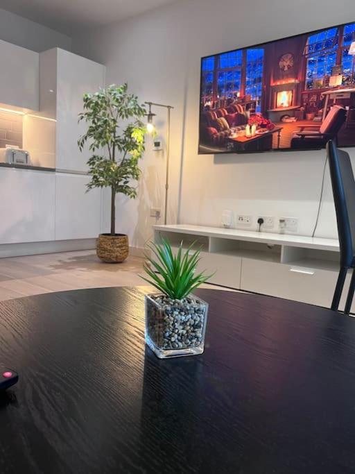Lejlighed Lovely 2 Bed In Royal Wharf *