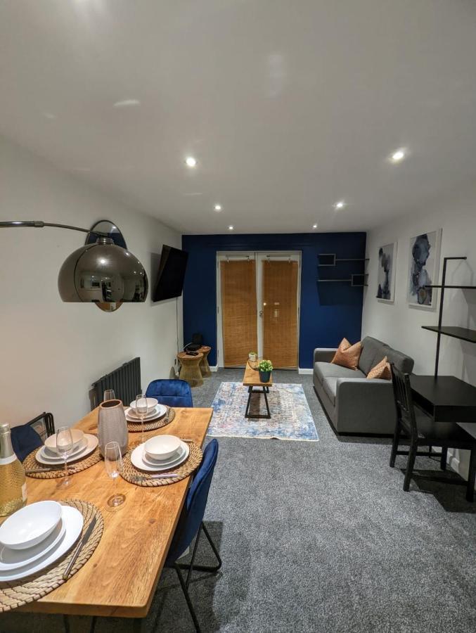 1 Bed Near Vibrant Bethnal Green Lägenhet London