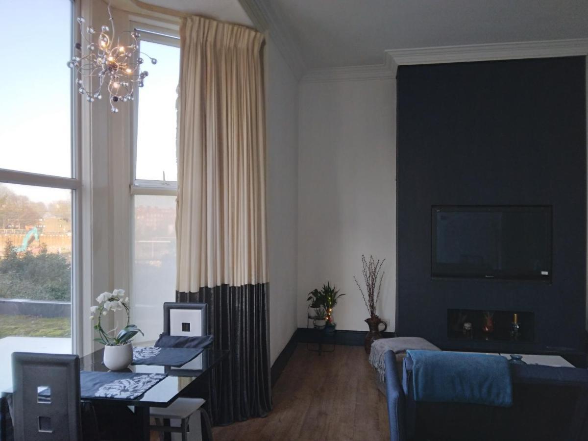 Spacious And Bright 1 Bed Primrose Hill Flat Lägenhet *