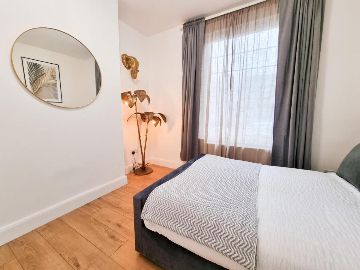 Designer Flat With Parking Near Peckham & Brixton Leilighet *