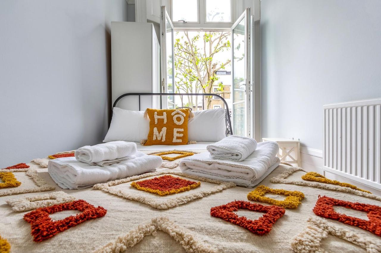 Bright 2 Bedroom Flat With Terrace In Notting Hill Lägenhet