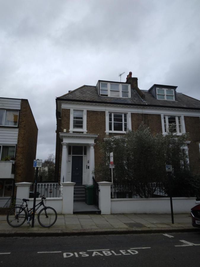 Spacious And Bright 1 Bed Primrose Hill Flat Lägenhet London