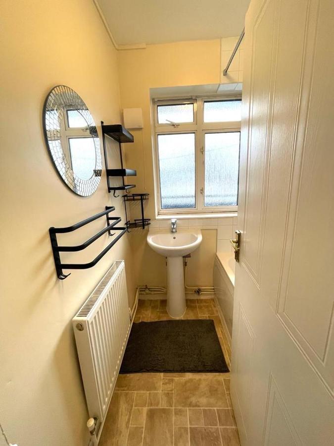 Privatunterkunft Charming Double-bedroom In Flat *