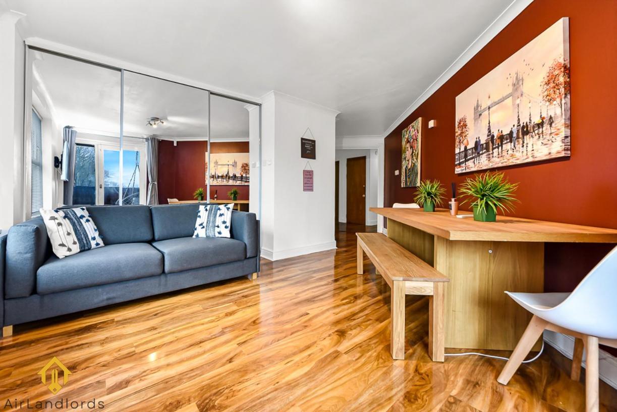 Appartement Charming River View 3 Bedroom In The Heart Of
