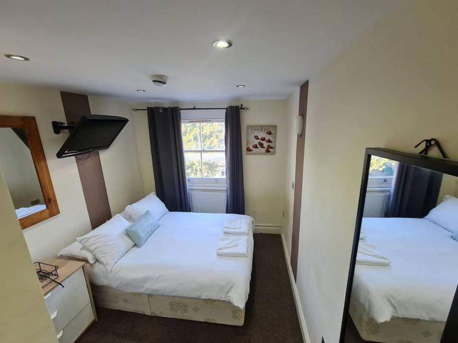 Lovely Bedroom Londra