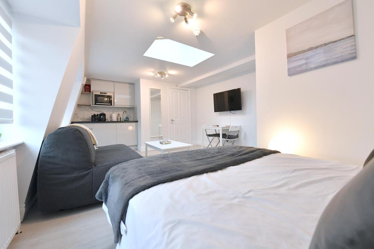 Leilighet Very Close To Line Underground Shepherds Bush And Westfield Newly Refurbished *