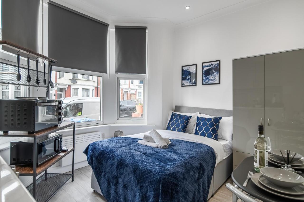 Livestay-modern Studio In Zone 2 London