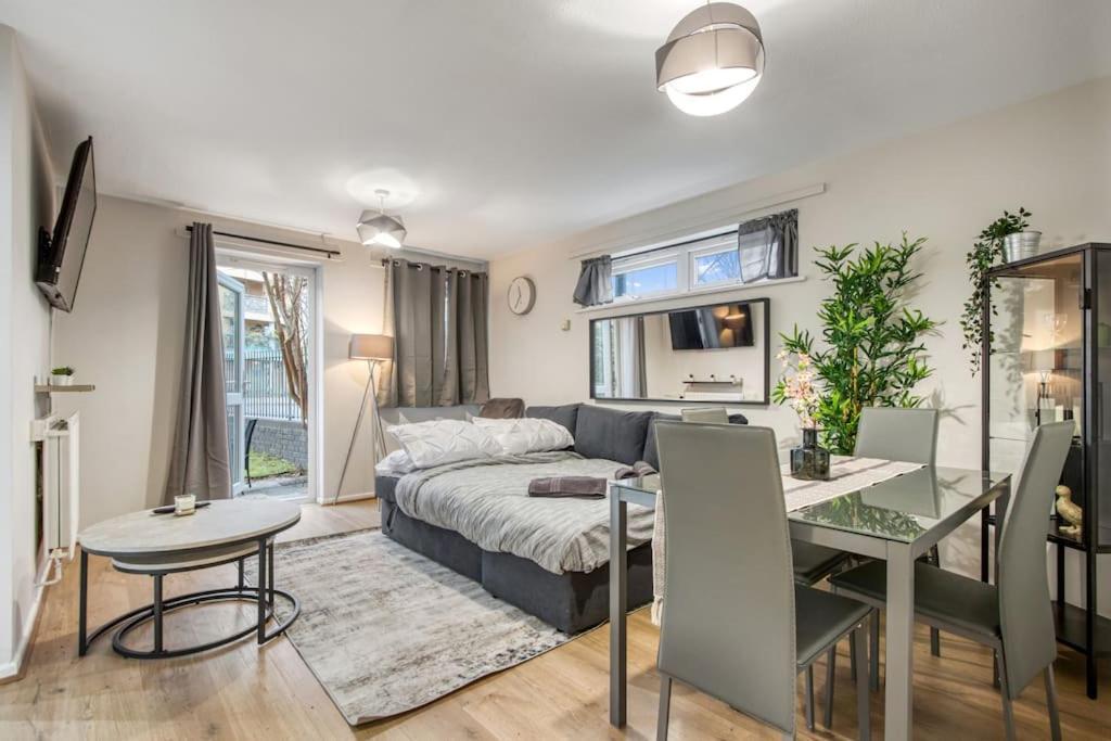 1 Bedroom Flat - Brixton Appartement Londen