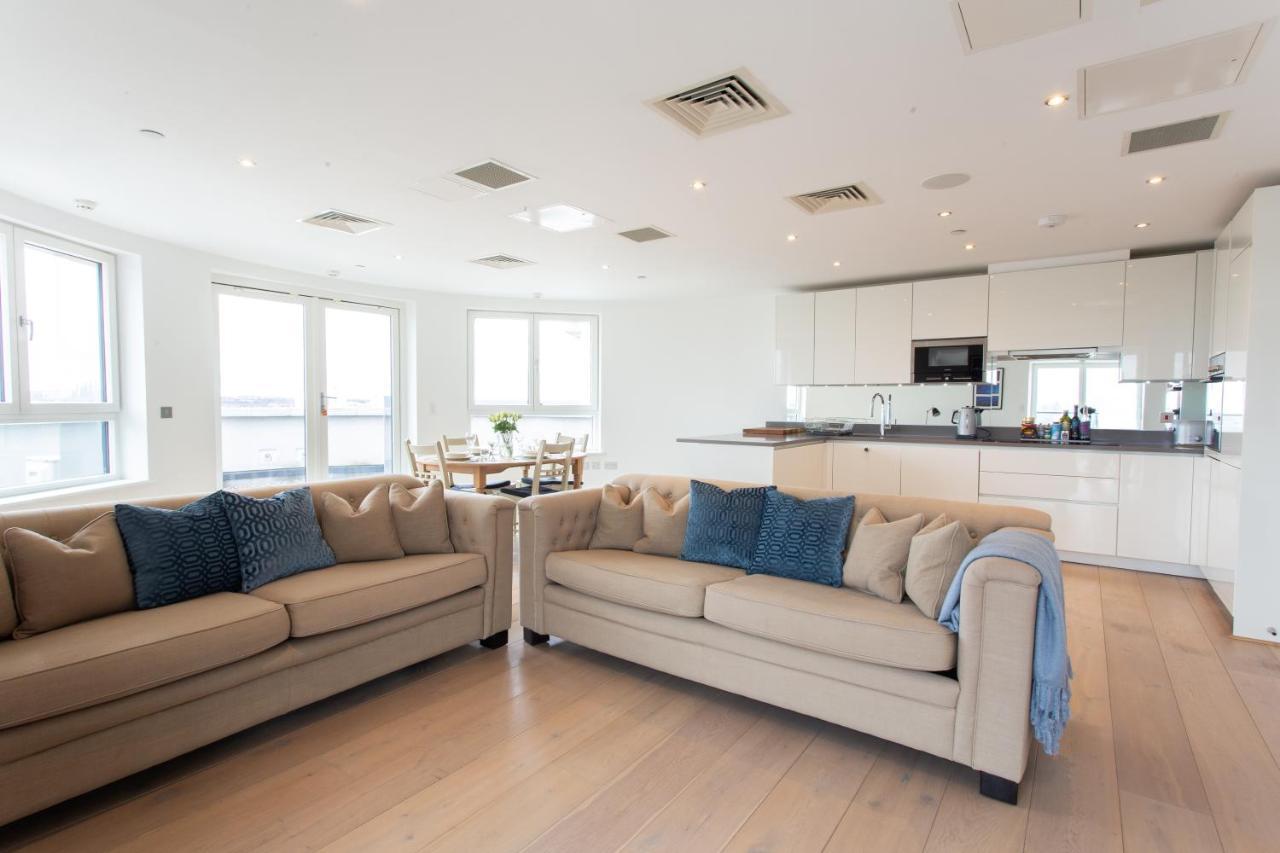 Appartamento 2 Bed 2 Bath Penthouse With Amazing Views With Free Parking Londra