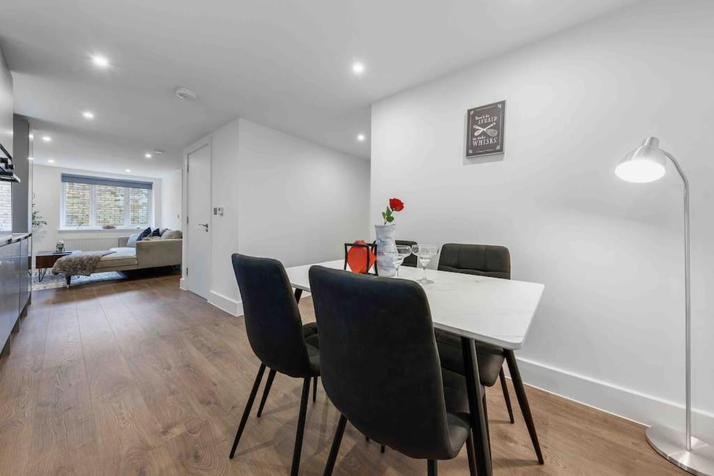 Appartement Sleep 8 9elms *