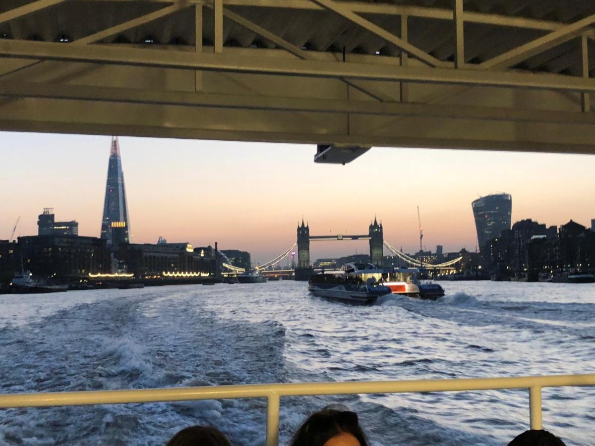 Luxury North Greenwich Lejlighed London