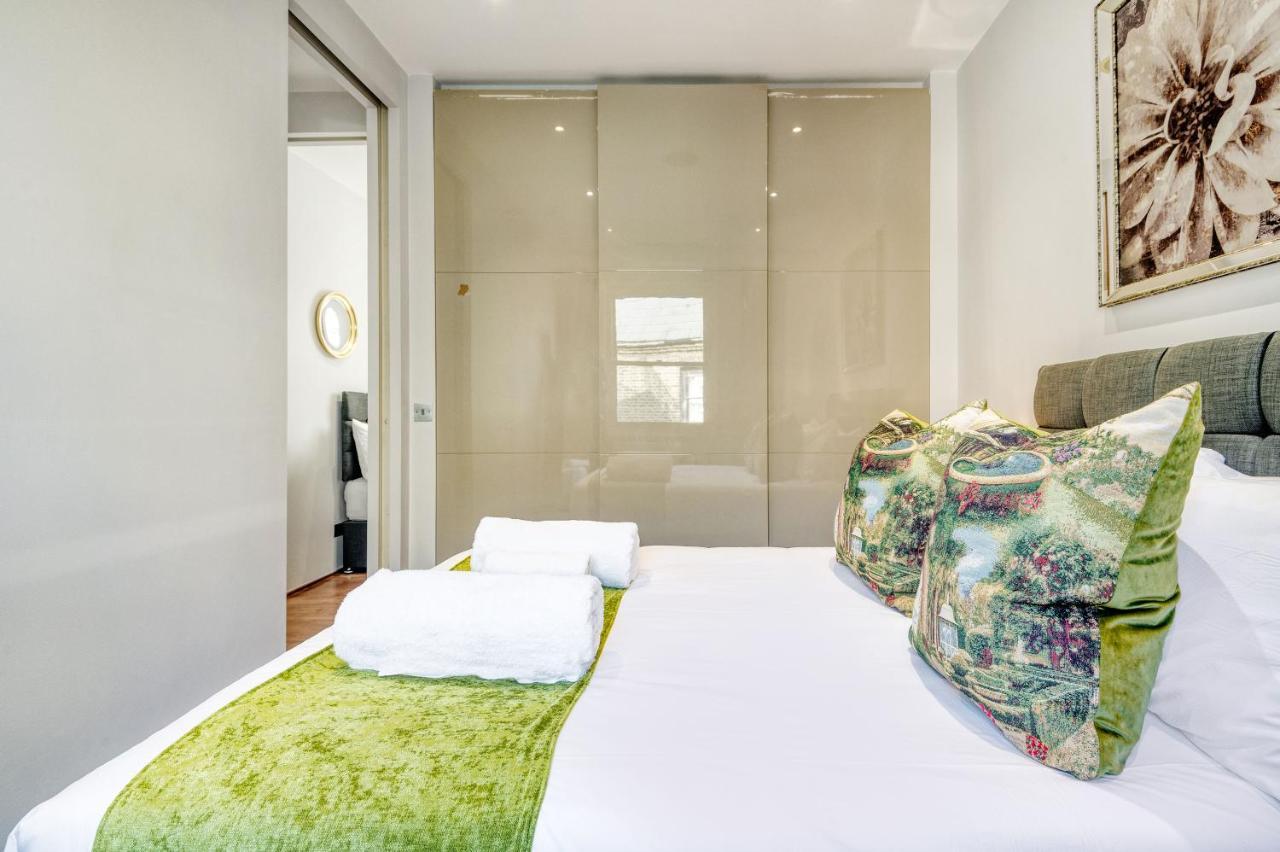 Modernized South Kensington Lejlighed London