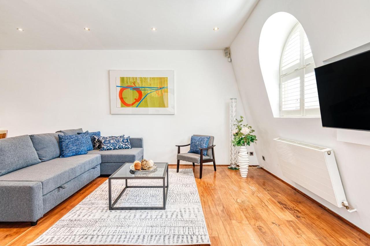 Modernized South Kensington Leilighet