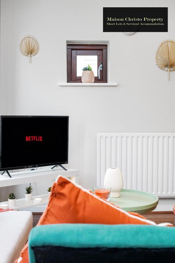 Apartment Eden: Cozy 2-bedroom By Maison Christo