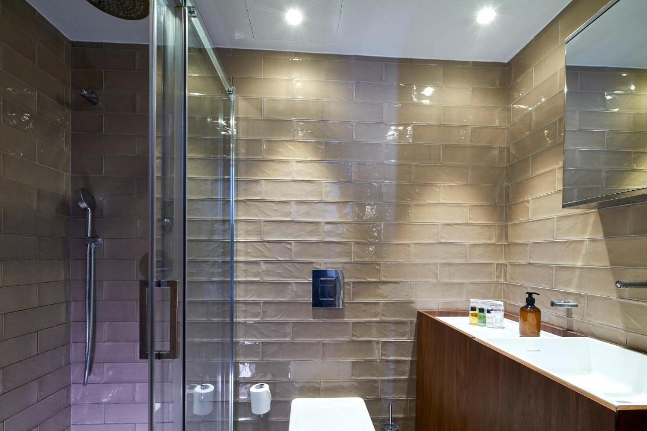 Paddington Apartment