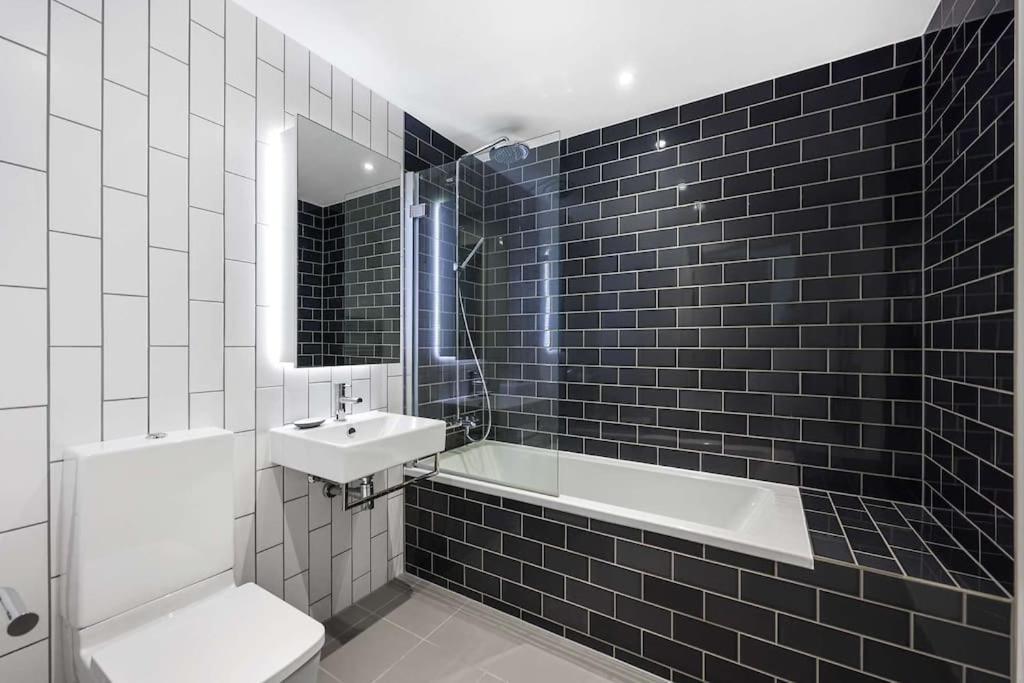 Lejlighed Lovely 2 Bed In Royal Wharf *