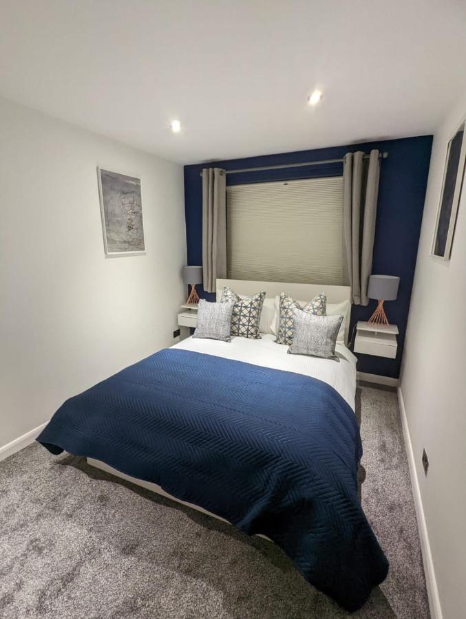 1 Bed Near Vibrant Bethnal Green Lägenhet