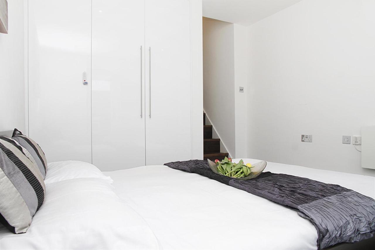 Lets - I4 Apartment London