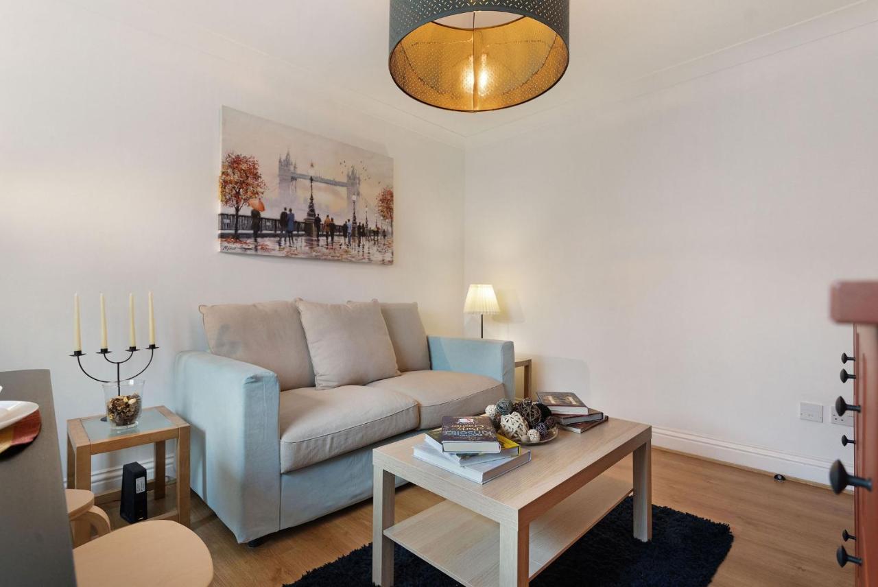Hidden Treasure 3 Bedroom Flat * London