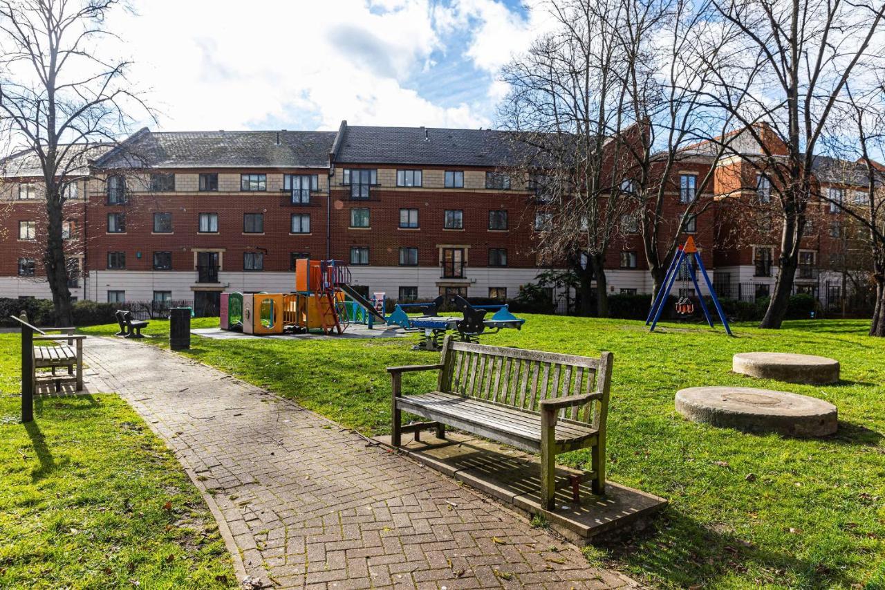 Hidden Treasure 3 Bedroom Flat Apartment London