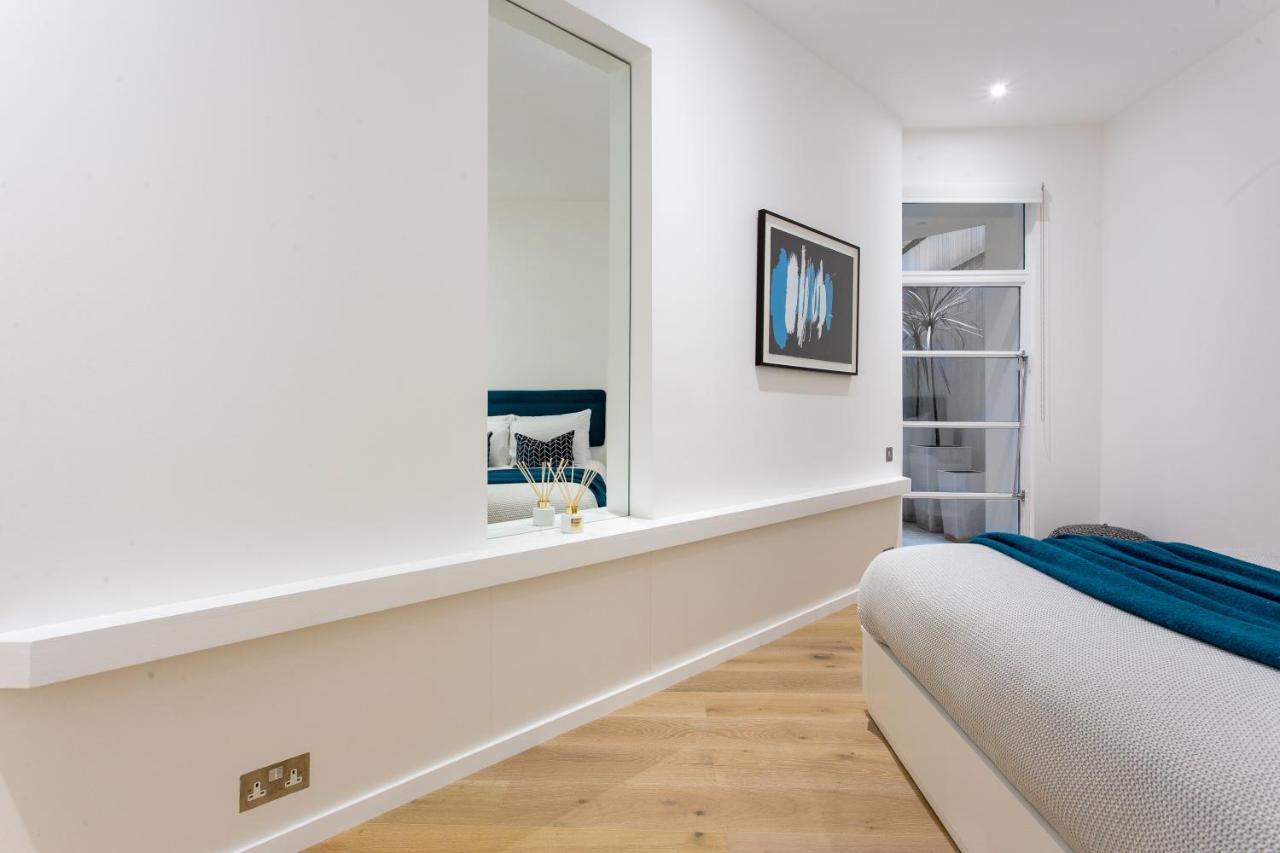 2 Bed 2 Bath Off Regent Street Apartment