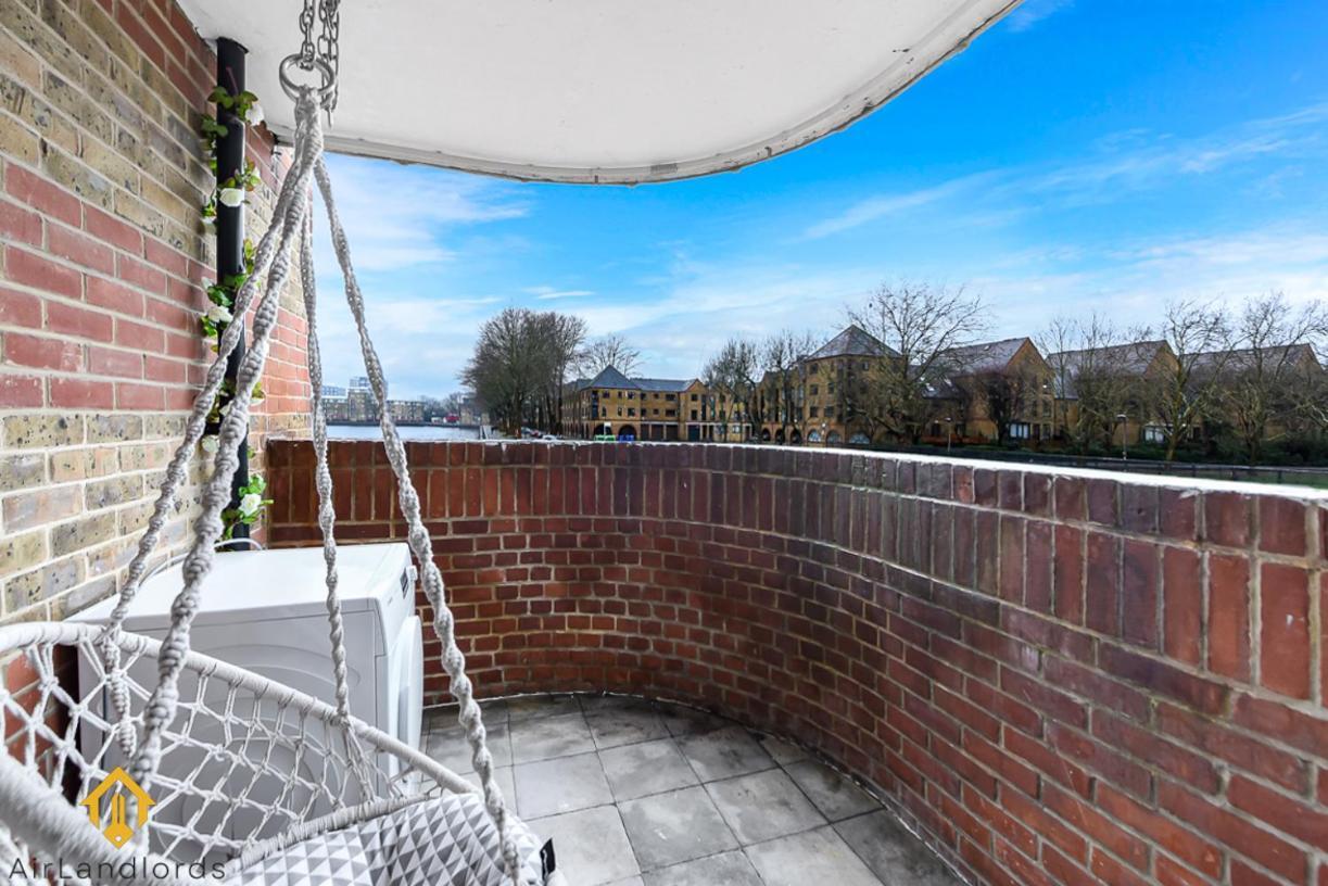 Charming River View 3 Bedroom In The Heart Of Appartement
