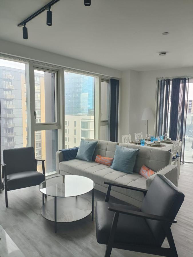 Appartamento One West Point , Icon Tower Londra