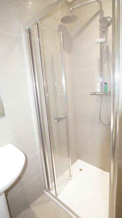 Lejlighed Evergreen Apartments-flat 5, London