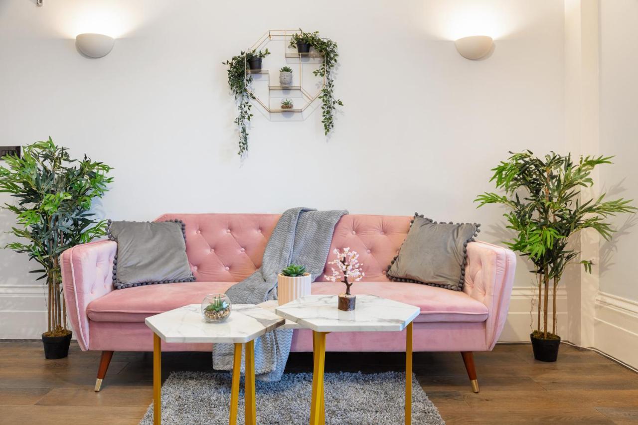 Cosy Flat In Apartment