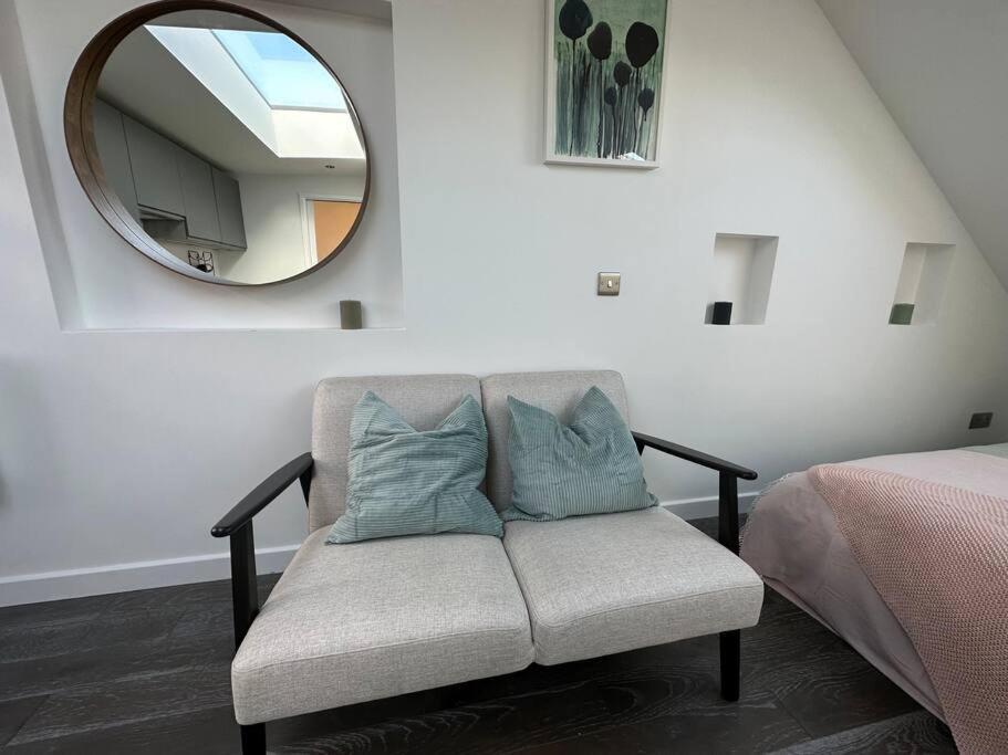 Appartamento Lovely New Decor Studio - 4 The Southwell Londra