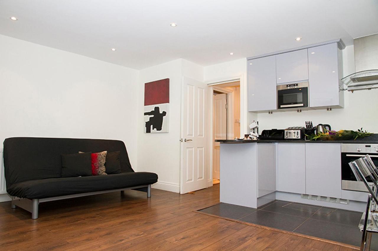 Appartement Holiday Lets - C *