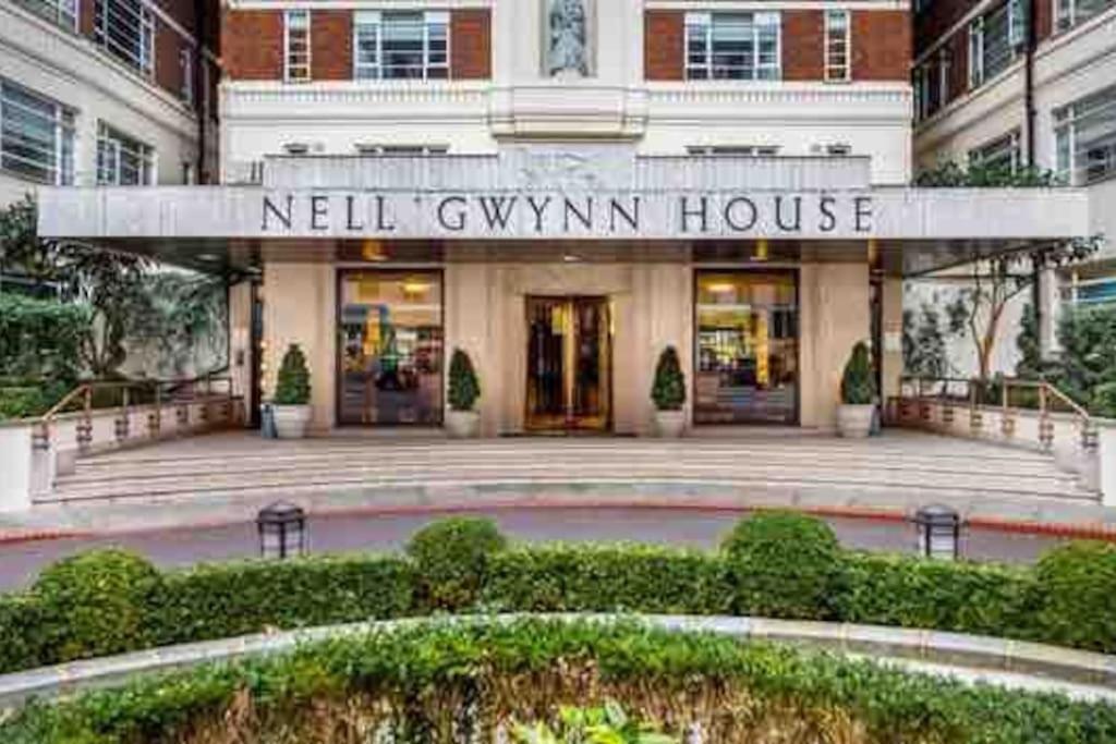 Elegant 1 Bedroom Flat Near Harrods Apartment *